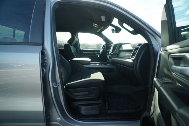 2022 RAM 1500 Big Horn Crew Cab 4x4 6'4' Box