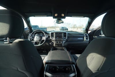 2022 RAM 1500 Big Horn Crew Cab 4x4 6'4' Box