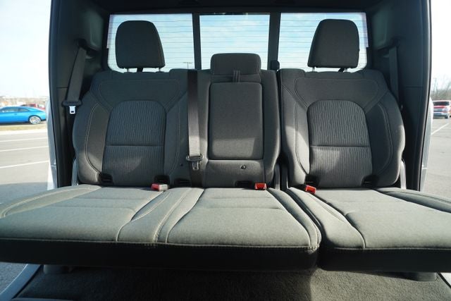 2022 RAM 1500 Big Horn Crew Cab 4x4 6'4' Box