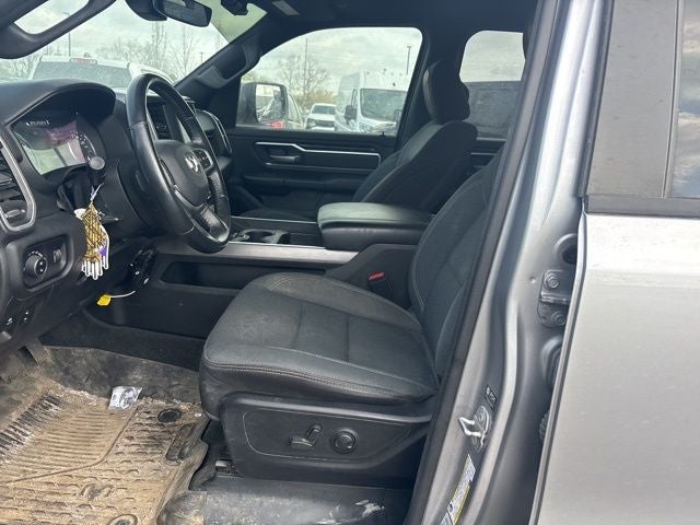 2022 RAM 1500 Big Horn Quad Cab 4x4 6'4' Box