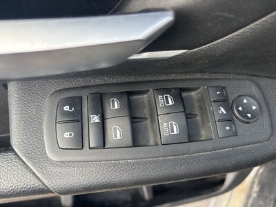 2022 RAM 1500 Big Horn Quad Cab 4x4 6'4' Box