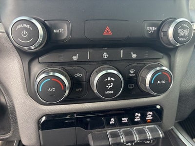 2022 RAM 1500 Big Horn Quad Cab 4x4 6'4' Box