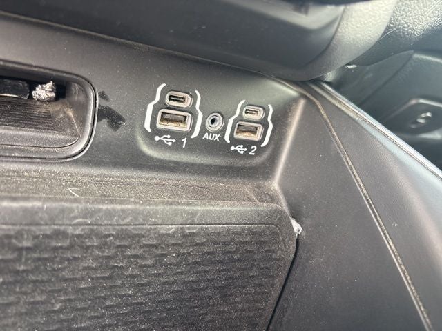 2022 RAM 1500 Big Horn Quad Cab 4x4 6'4' Box