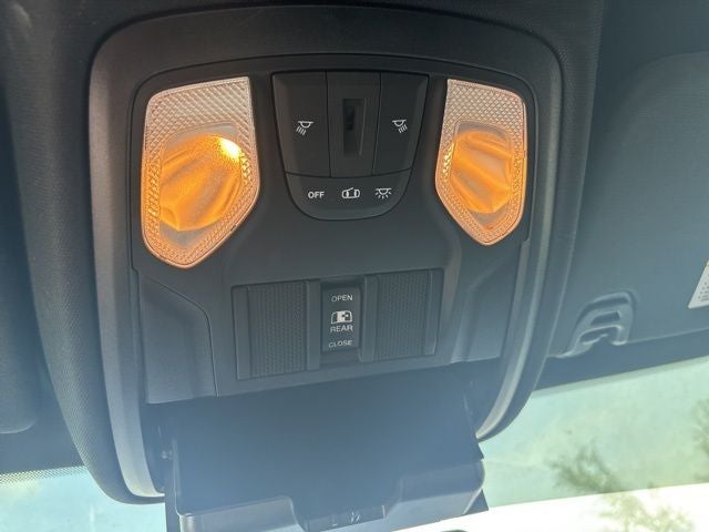 2022 RAM 1500 Big Horn Quad Cab 4x4 6'4' Box