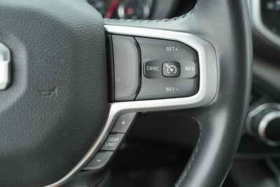 2022 RAM 1500 Big Horn Quad Cab 4x4 6'4' Box