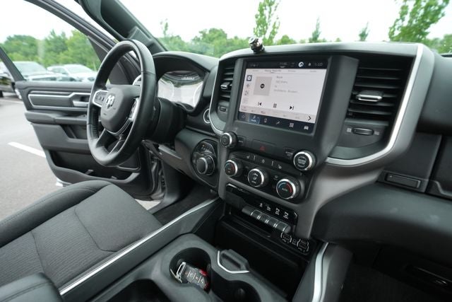 2022 RAM 1500 Big Horn Quad Cab 4x4 6'4' Box