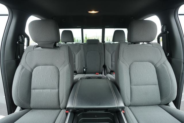 2022 RAM 1500 Big Horn Quad Cab 4x4 6'4' Box