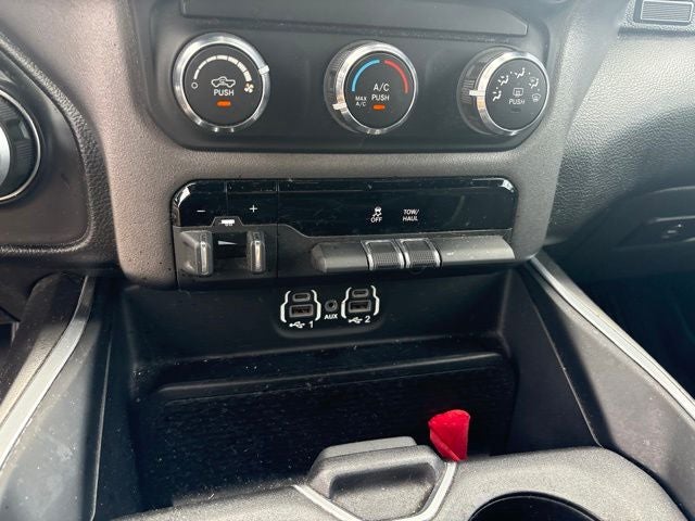2021 RAM 1500 Big Horn Quad Cab 4x4 6'4' Box
