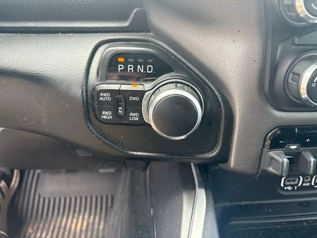 2021 RAM 1500 Big Horn Quad Cab 4x4 6'4' Box