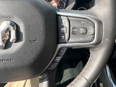 2025 RAM 1500 Big Horn Crew Cab 4x4 5'7' Box