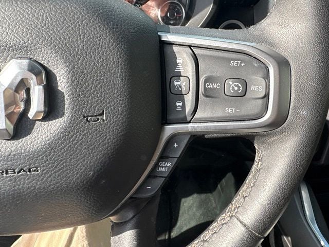 2025 RAM 1500 Big Horn Crew Cab 4x4 5'7' Box