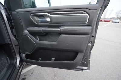 2022 RAM 1500 Big Horn Crew Cab 4x4 5'7' Box