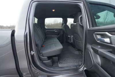2022 RAM 1500 Big Horn Crew Cab 4x4 5'7' Box