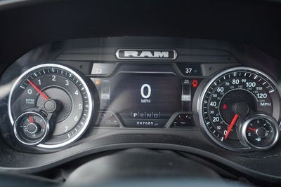 2022 RAM 1500 Big Horn Crew Cab 4x4 5'7' Box