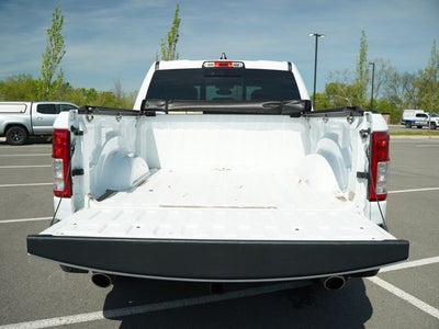 2022 RAM 1500 Big Horn Crew Cab 4x4 5'7' Box