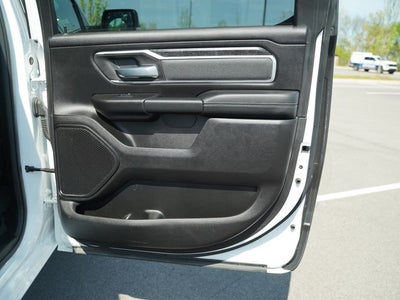 2022 RAM 1500 Big Horn Crew Cab 4x4 5'7' Box