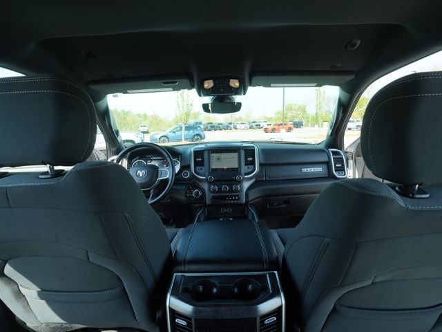 2022 RAM 1500 Big Horn Crew Cab 4x4 5'7' Box