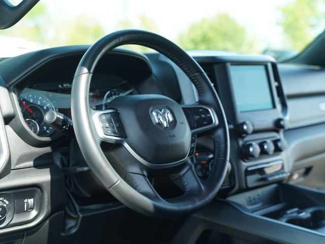 2022 RAM 1500 Big Horn Crew Cab 4x4 5'7' Box