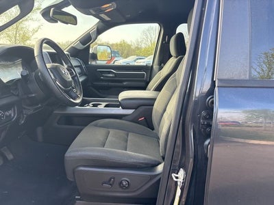 2019 RAM 1500 Big Horn/Lone Star Crew Cab 4x4 5'7' Box