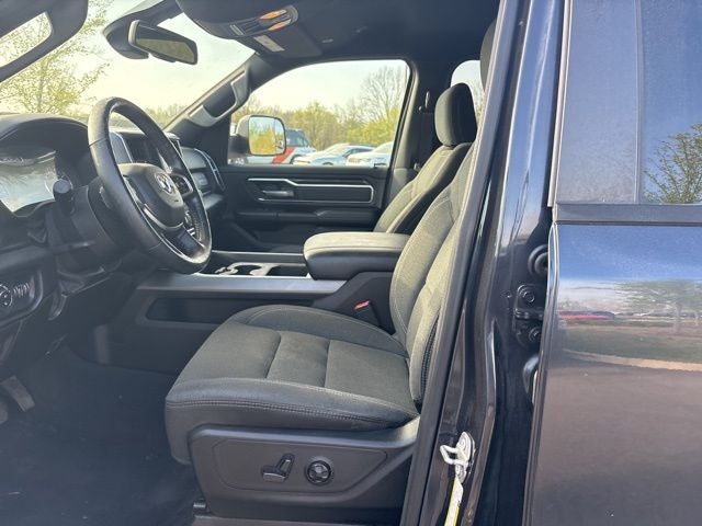 2019 RAM 1500 Big Horn/Lone Star Crew Cab 4x4 5'7' Box