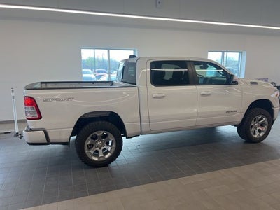 2022 RAM 1500 Big Horn Crew Cab 4x4 5'7' Box