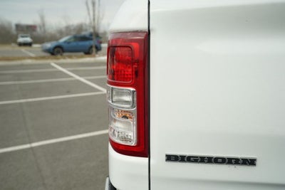 2022 RAM 1500 Big Horn Crew Cab 4x4 5'7' Box