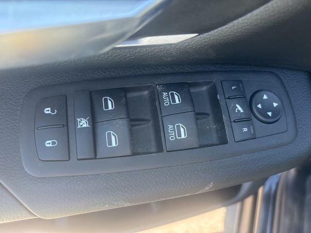 2023 RAM 1500 Lone Star Crew Cab 4x4 5'7' Box