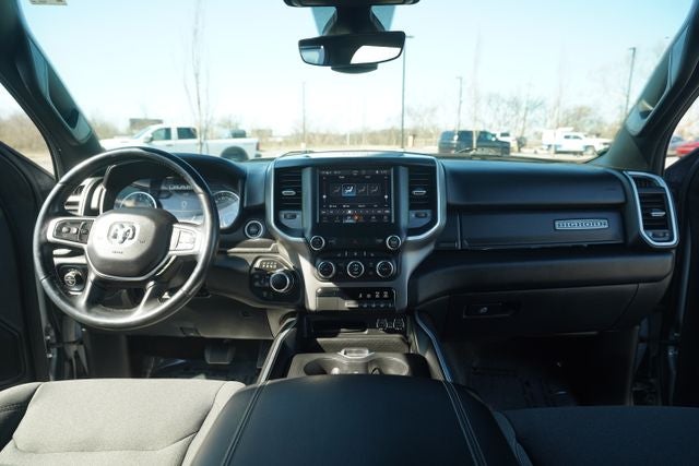 2022 RAM 1500 Big Horn Crew Cab 4x4 5'7' Box