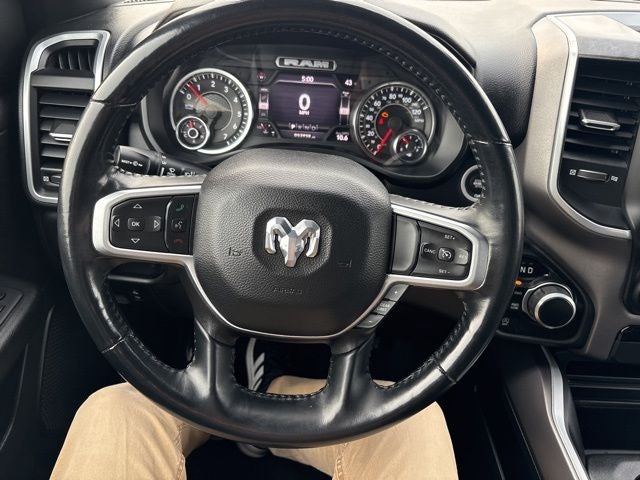 2022 RAM 1500 Big Horn Crew Cab 4x4 5'7' Box