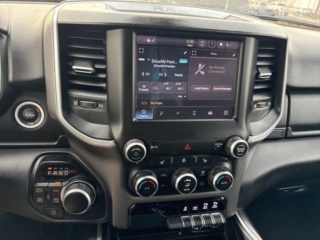 2022 RAM 1500 Big Horn Crew Cab 4x4 5'7' Box