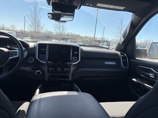 2022 RAM 1500 Big Horn Crew Cab 4x4 5'7' Box