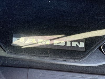 2022 RAM 1500 Big Horn Crew Cab 4x4 5'7' Box