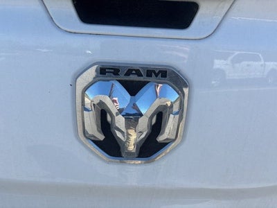 2022 RAM 1500 Big Horn Crew Cab 4x4 5'7' Box