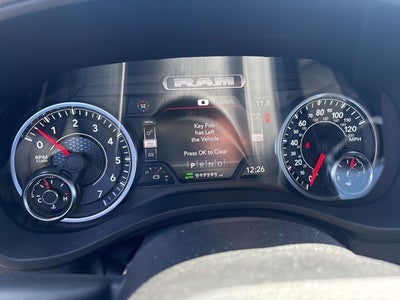 2022 RAM 1500 Big Horn Crew Cab 4x4 5'7' Box