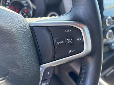 2022 RAM 1500 Big Horn Crew Cab 4x4 5'7' Box