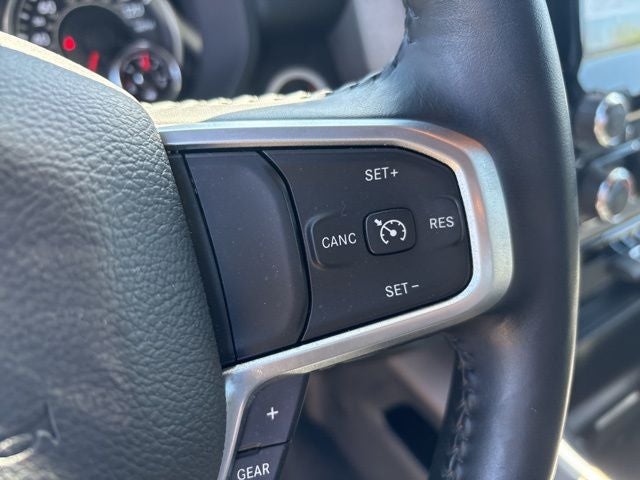 2022 RAM 1500 Big Horn Crew Cab 4x4 5'7' Box