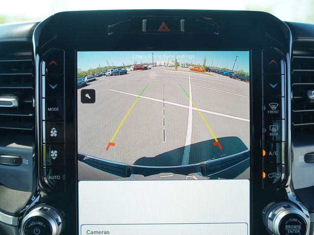 2023 RAM 1500 Big Horn Crew Cab 4x4 5'7' Box