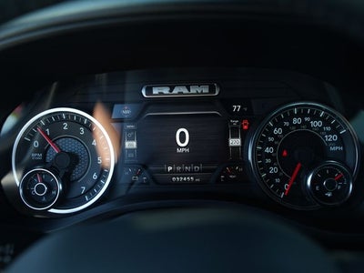 2023 RAM 1500 Big Horn Crew Cab 4x4 5'7' Box