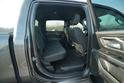 2022 RAM 1500 Big Horn Crew Cab 4x4 5'7' Box