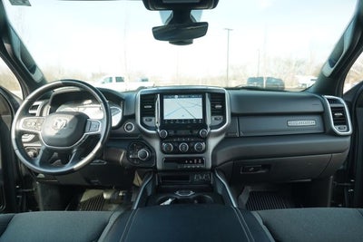 2022 RAM 1500 Big Horn Crew Cab 4x4 5'7' Box