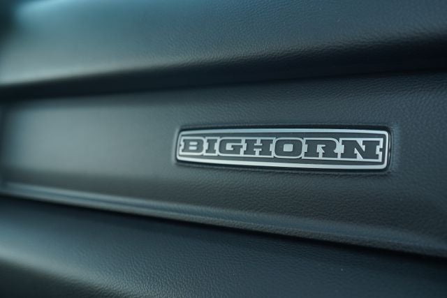 2022 RAM 1500 Big Horn Crew Cab 4x4 5'7' Box