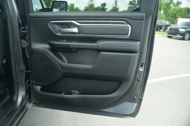 2020 RAM 1500 Big Horn Crew Cab 4x4 5'7' Box