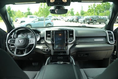 2020 RAM 1500 Big Horn Crew Cab 4x4 5'7' Box