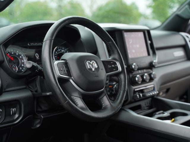 2020 RAM 1500 Big Horn Crew Cab 4x4 5'7' Box