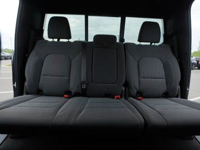 2020 RAM 1500 Big Horn Crew Cab 4x4 5'7' Box