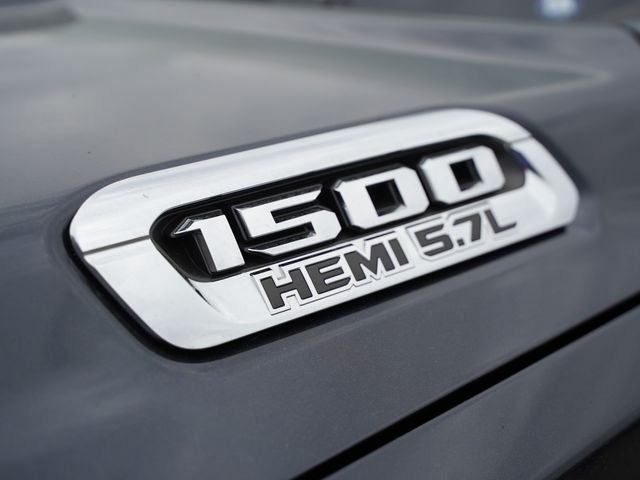 2020 RAM 1500 Big Horn Crew Cab 4x4 5'7' Box