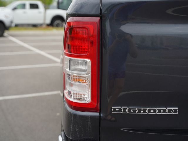 2020 RAM 1500 Big Horn Crew Cab 4x4 5'7' Box