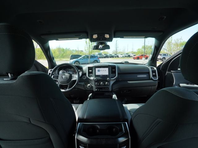 2022 RAM 1500 Big Horn Crew Cab 4x4 5'7' Box