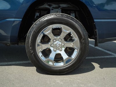2022 RAM 1500 Big Horn Crew Cab 4x4 5'7' Box