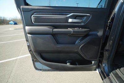 2022 RAM 1500 Big Horn Crew Cab 4x4 5'7' Box